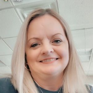 Meet your Posher, Candace